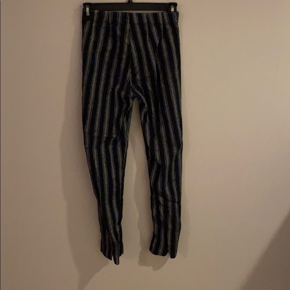 pants - Picture 2 of 3